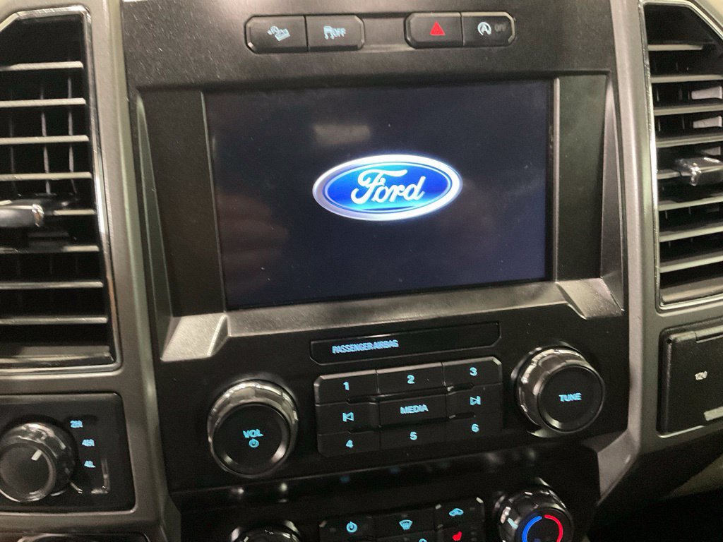 Used 2019 Ford F150 XLT w/ Equipment Group 302A Luxury AWD/4WD image 15