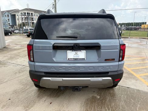 Certified 2026 Honda Passport TrailSport Elite image 7