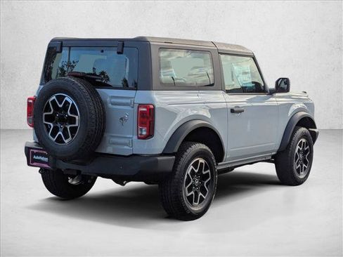 New 2026 Ford Bronco 2-Door AWD/4WD image 2