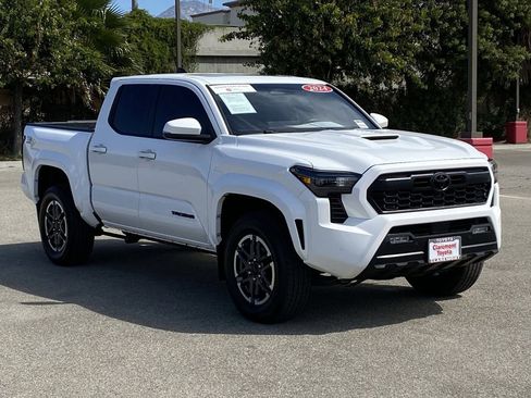 Certified 2024 Toyota Tacoma TRD Sport w/ TRD Sport Upgrade Package image 43