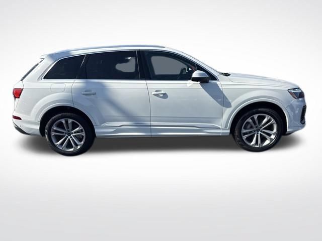 Used 2025 Audi Q7 3.0T Premium Plus AWD/4WD image 36
