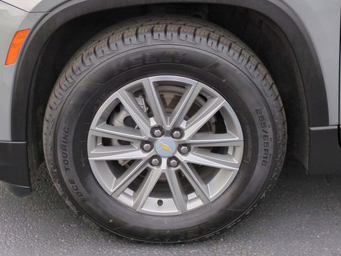 Certified 2023 Chevrolet Traverse LT AWD/4WD image 31