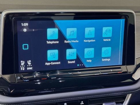 New 2026 Volkswagen Atlas Cross Sport SE FWD image 7