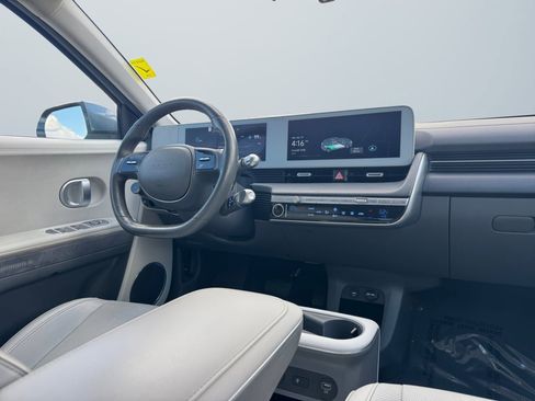 Used 2023 Hyundai Ioniq 5 SEL RWD image 13