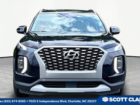 Used 2021 Hyundai Palisade SEL w/ Convenience Package FWD image 2