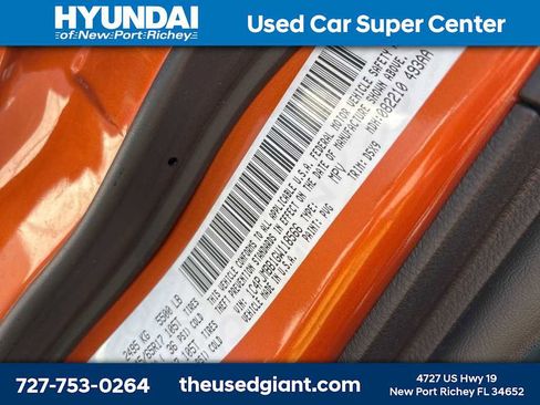 Used 2016 Jeep Cherokee Trailhawk image 14