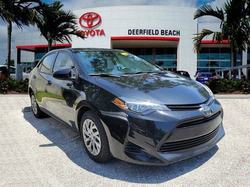 Certified 2019 Toyota Corolla LE image 1