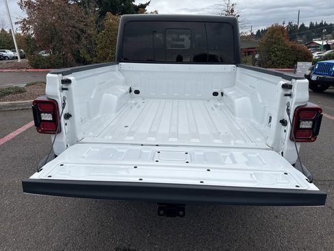 Used 2023 Jeep Gladiator Mojave w/ LED Lighting Group image 7