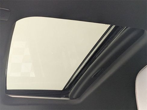 Certified 2024 Chevrolet Silverado 2500 High Country w/ Technology Package image 13