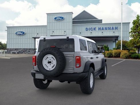 New 2026 Ford Bronco Heritage Edition image 9