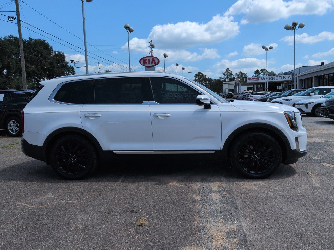 Used 2022 Kia Telluride SX w/ SX Prestige Package AWD/4WD image 4