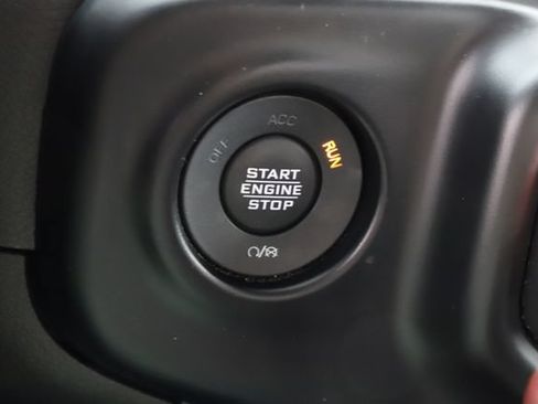 Used 2021 Jeep Gladiator Rubicon AWD/4WD image 33