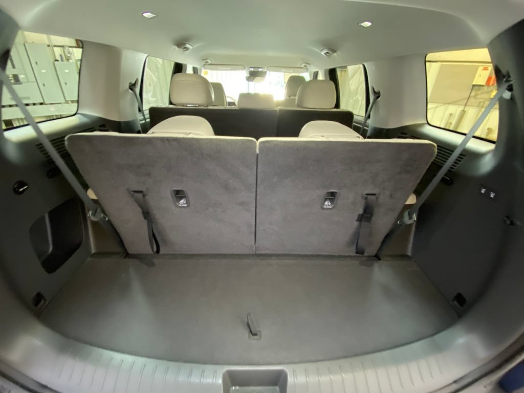 Used 2026 Hyundai Santa Fe SEL AWD/4WD image 32