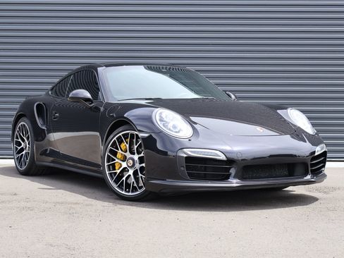 Used 2014 Porsche 911 Turbo S AWD/4WD image 7