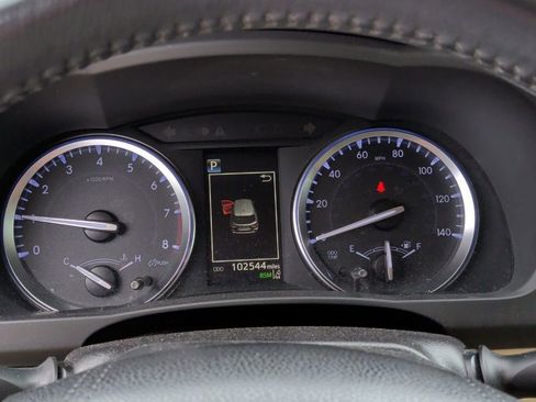 Used 2019 Toyota Highlander Limited Platinum image 21