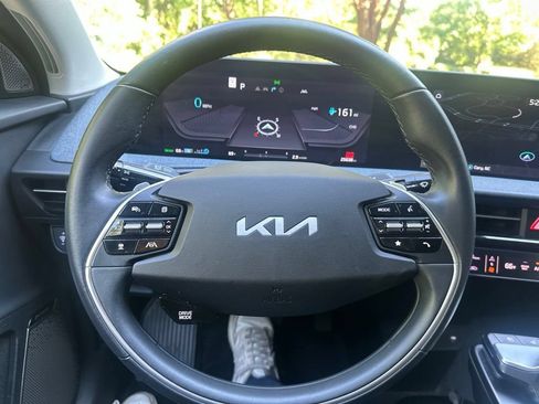 Used 2024 Kia EV6 Wind RWD image 7