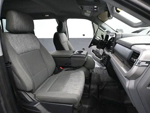 Used 2023 Ford F350 XLT w/ XLT Premium Package image 48