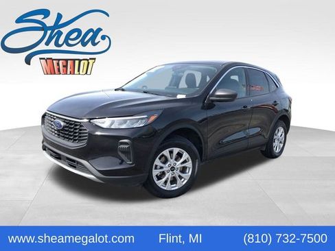 Used 2024 Ford Escape Active image 1