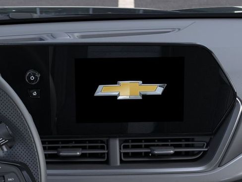 New 2026 Chevrolet Trax LS w/ LS Convenience Package FWD image 21