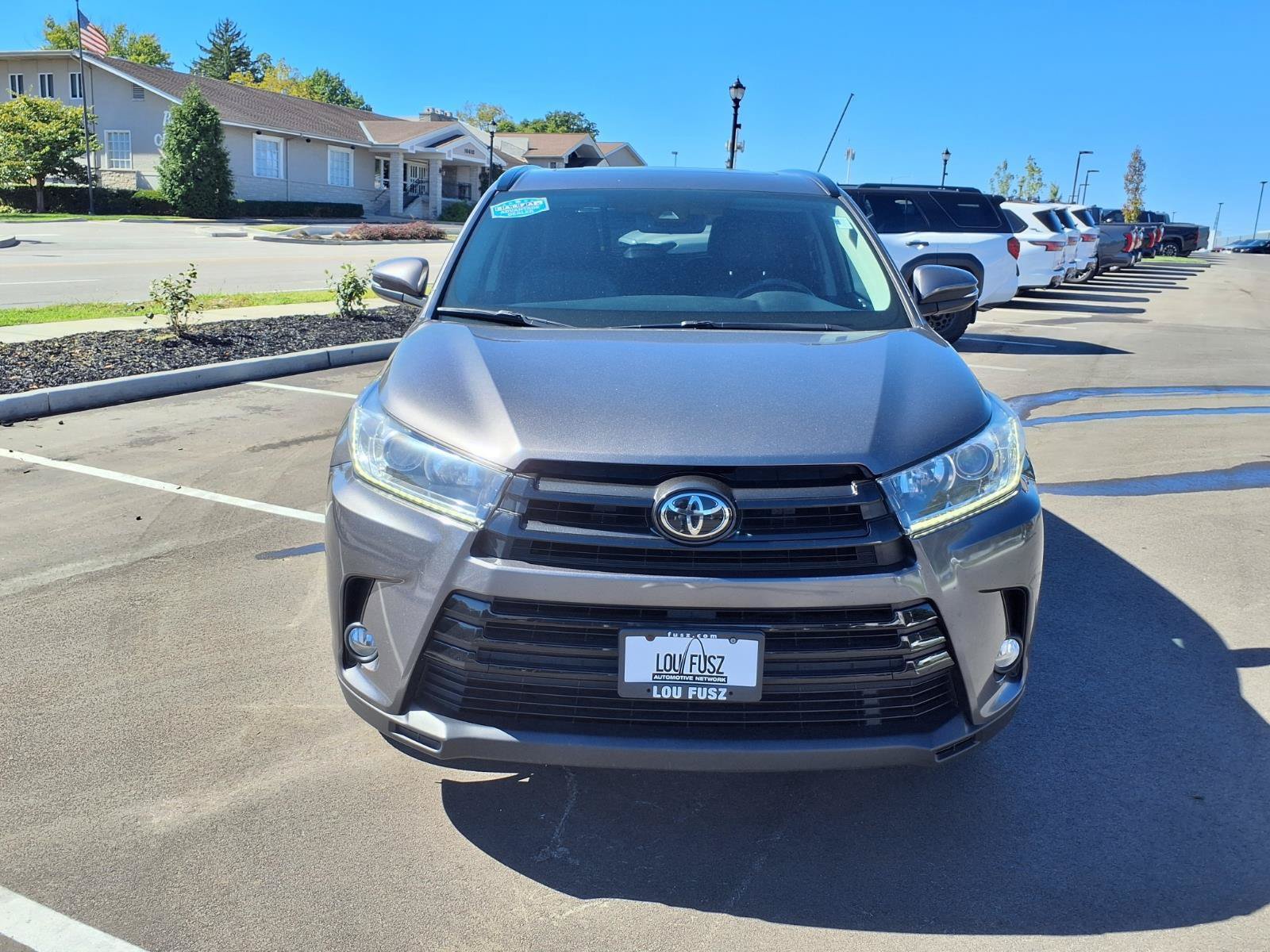 Used 2018 Toyota Highlander SE AWD/4WD image 31