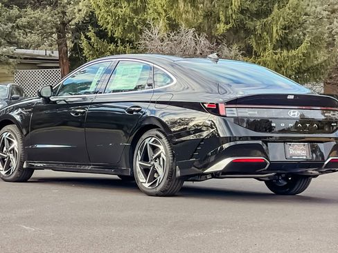 New 2026 Hyundai Sonata SEL image 6