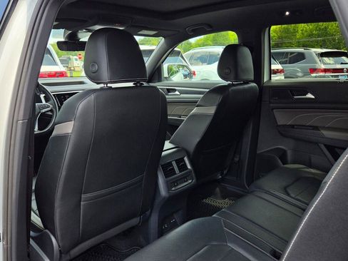 Used 2023 Volkswagen Atlas Cross Sport SEL Premium R-Line AWD/4WD image 50