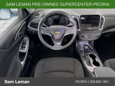 Used 2019 Chevrolet Malibu LT FWD image 21