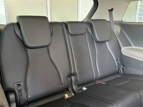 New 2026 Kia Carnival LXS image 28