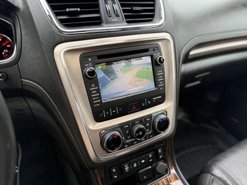 Used 2016 GMC Acadia Denali AWD/4WD image 17