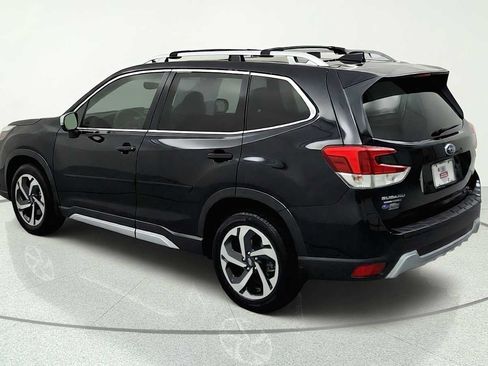 Certified 2023 Subaru Forester Touring AWD/4WD image 5