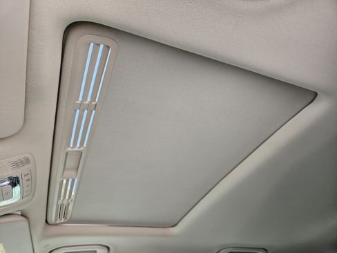 Certified 2022 Mercedes-Benz GLE 350 image 37