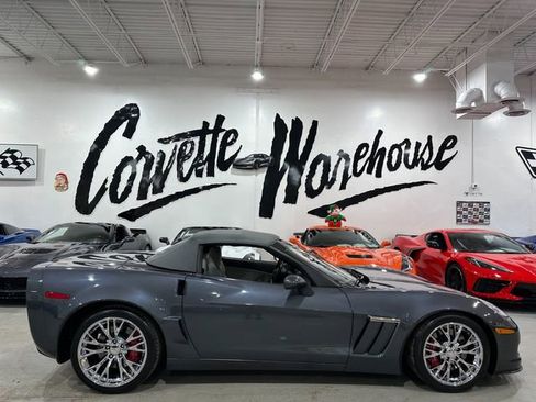 Used 2013 Chevrolet Corvette Grand Sport w/ 3LT Preferred Equipment Group image 9