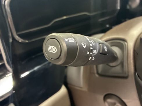 Used 2024 Chevrolet Silverado 1500 LTZ w/ Technology Package image 24