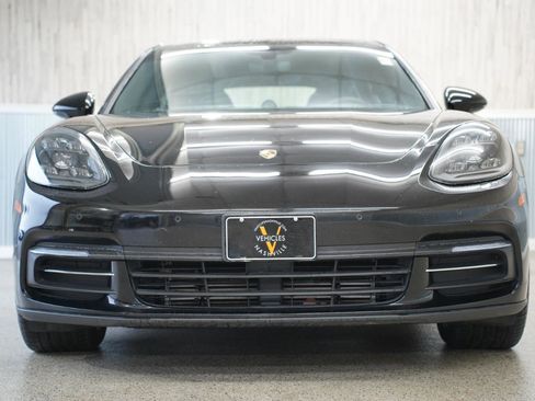 Used 2019 Porsche Panamera 4 Executive image 3