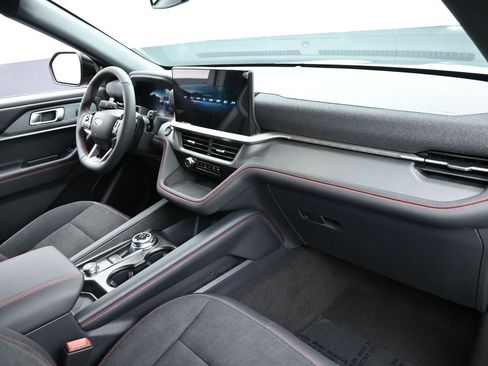 New 2026 Ford Explorer ST image 31