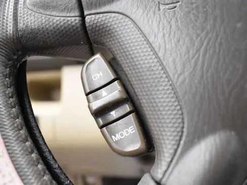 Used 2006 Honda CR-V EX image 25