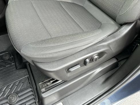 Used 2021 Chevrolet Silverado 1500 LT Trail Boss w/ LPO, Dark Essentials Package AWD/4WD image 24