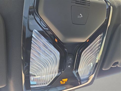 Used 2024 BMW M340i w/ Parking Assistance Package image 17