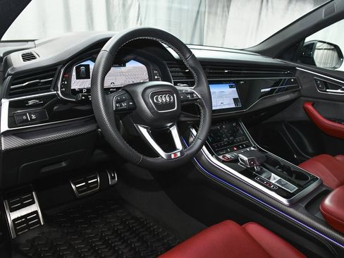 Used 2024 Audi SQ8 Prestige w/ Prestige Package image 31