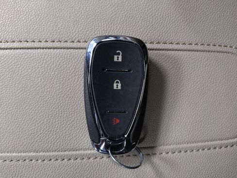 Used 2023 Chevrolet Traverse LS w/ Safety Package FWD image 32