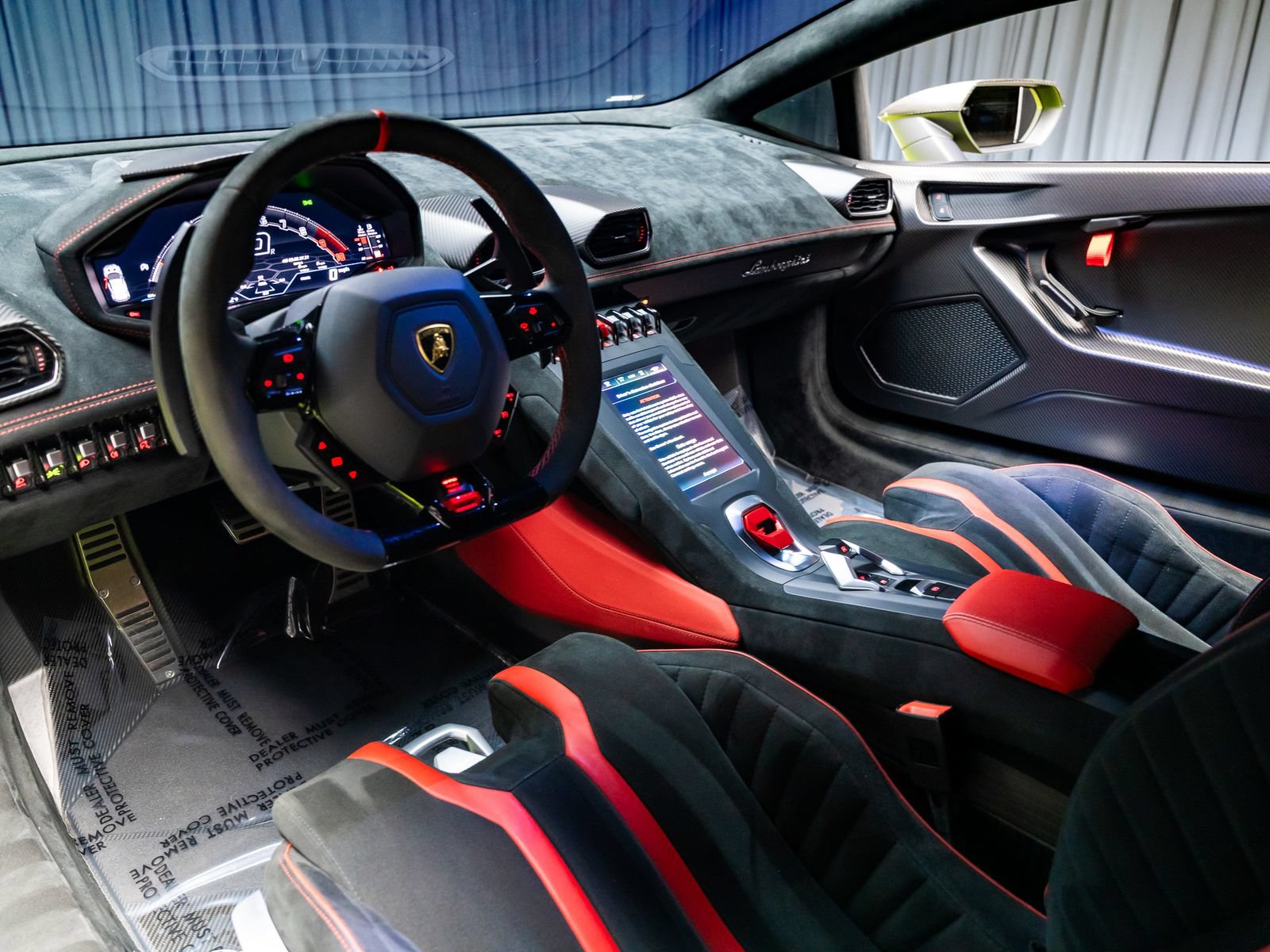 Used 2022 Lamborghini Huracan STO RWD image 9