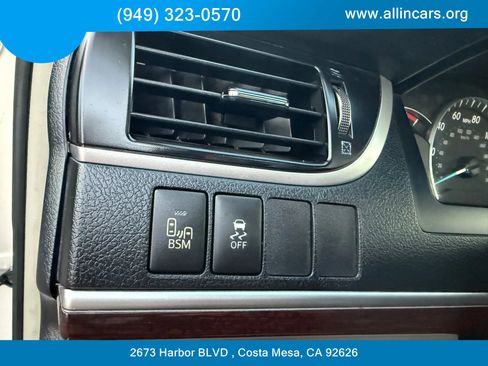 Used 2014 Toyota Camry XLE image 14