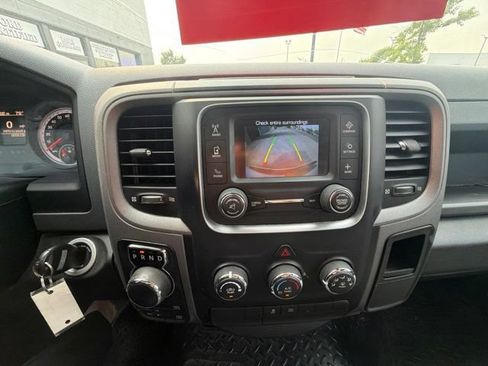 Used 2018 RAM 1500 Express w/ Express Value Package AWD/4WD image 24