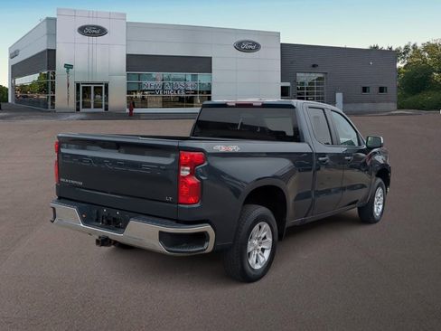 Used 2021 Chevrolet Silverado 1500 LT w/ LPO, Dark Essentials Package image 11