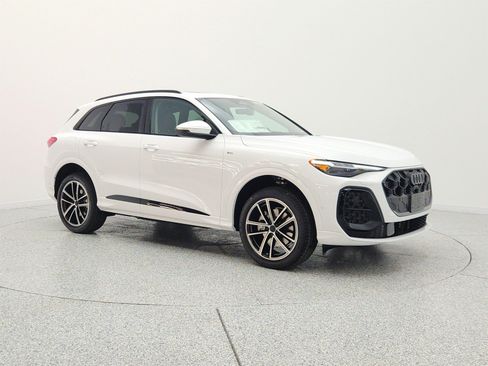 New 2026 Audi Q5 Premium Plus AWD/4WD image 3