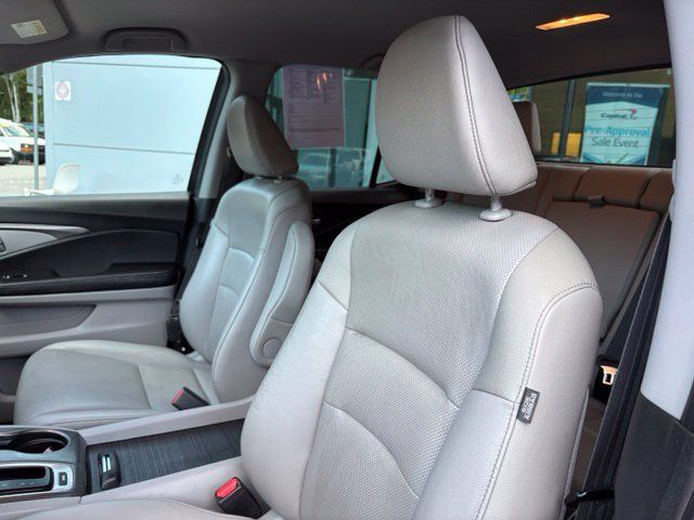 Used 2017 Honda Ridgeline RTL image 12