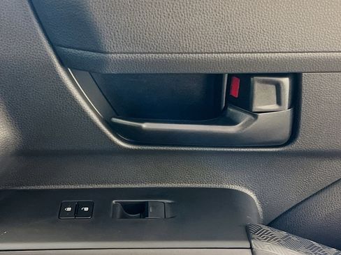 New 2025 Toyota Tacoma SR5 image 32