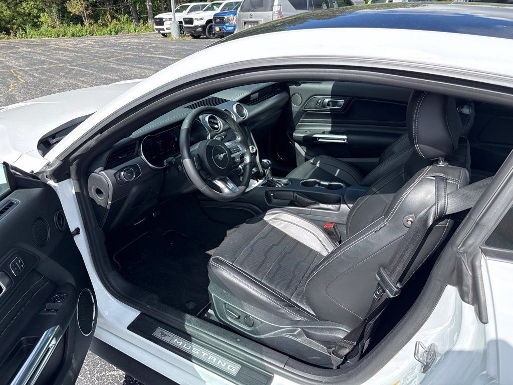Used 2022 Ford Mustang Premium w/ Equipment Group 201A RWD image 10