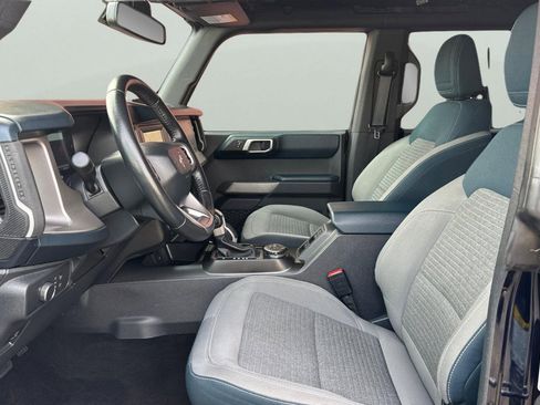 Used 2021 Ford Bronco Outer Banks image 14