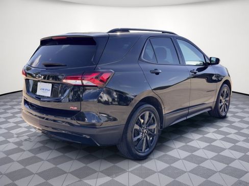 Certified 2024 Chevrolet Equinox RS FWD image 9